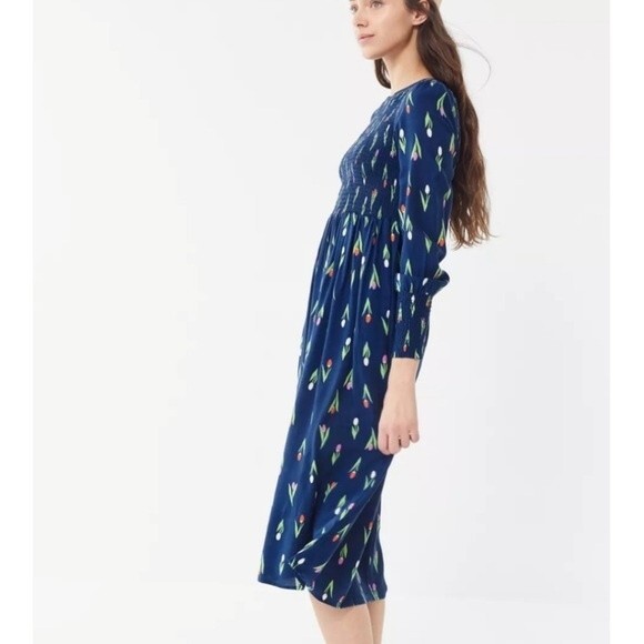 Urban Outfitters‎ Smocked Tulip Navy Dress Small - Picture 2 of 9